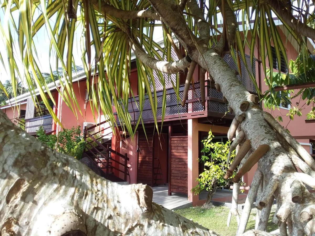 Bora Bora Holiday'S Lodge Exteriér fotografie
